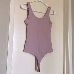 COPY - Klassy Network scoop neck Brami suit (pink)